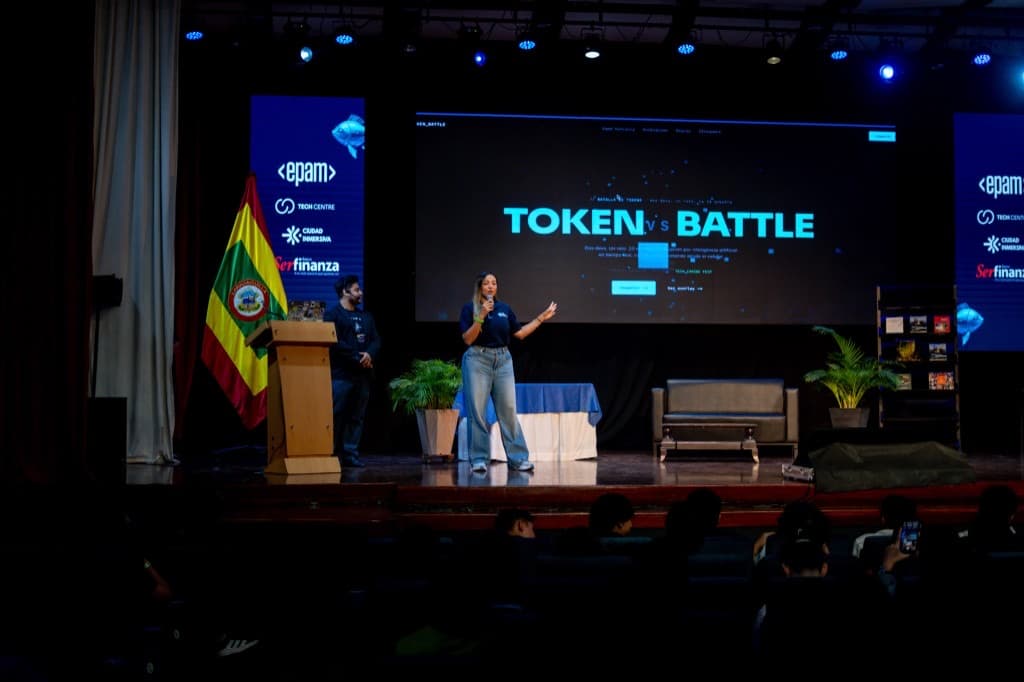 Token Battle en el escenario del TechCaribe Show