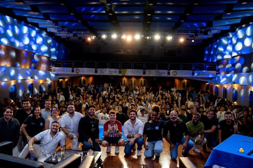 El Teatro José Consuegra Higgins lleno en el debut del TechCaribe Show, 8 de agosto de 2026